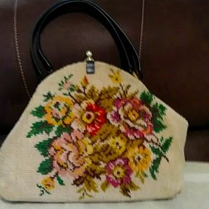 Needlepoint carpet bag purse 50s 1960s era